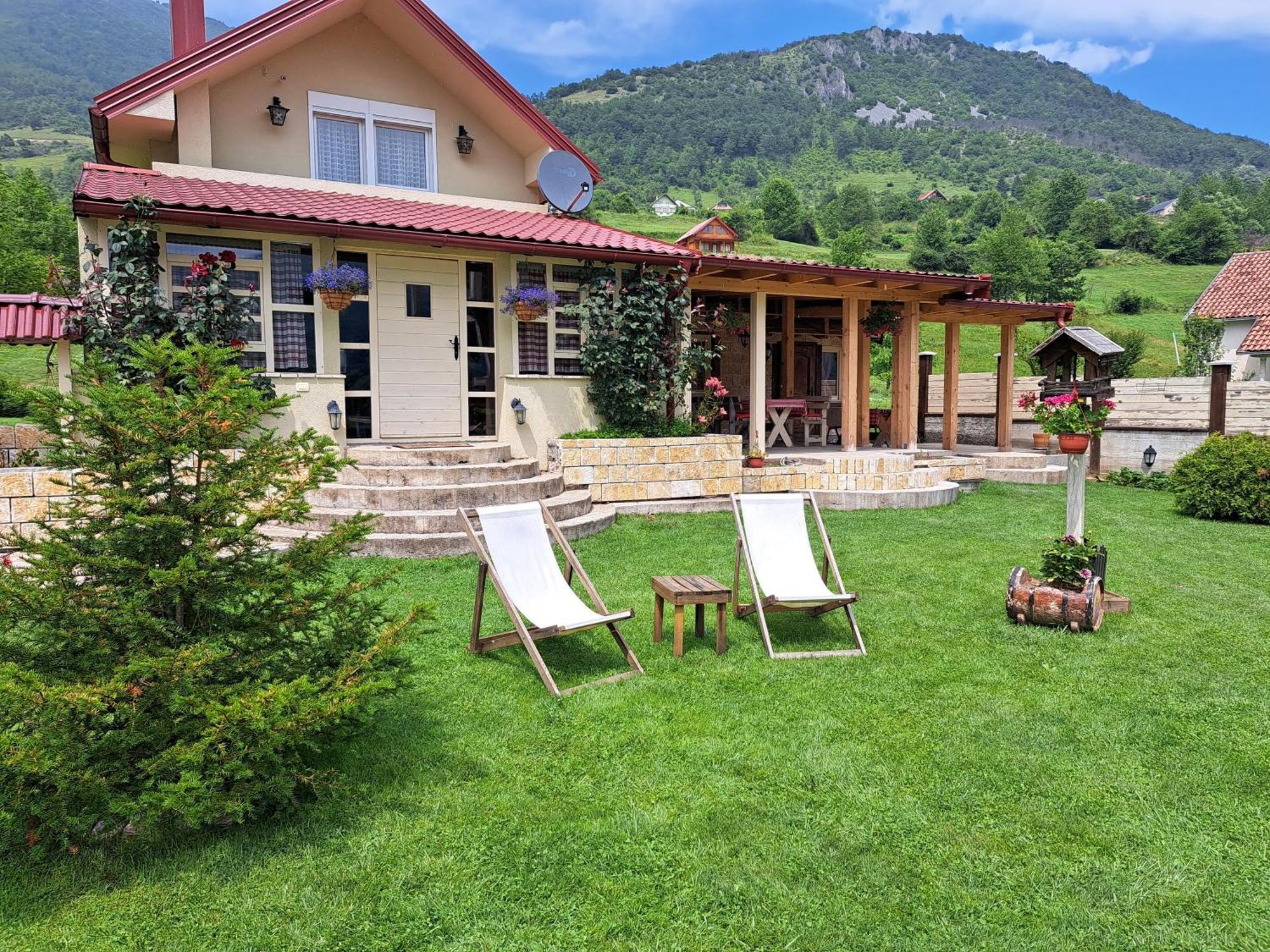 Merak Apartment Gusinje